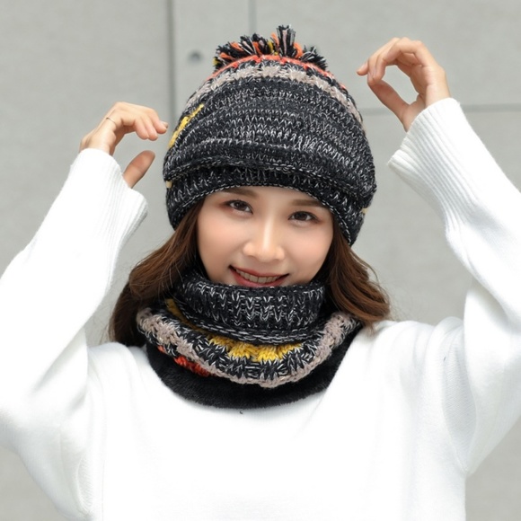 Women Knit Beanie Hat with Neck Warmer & Mask - Picture 2 of 5